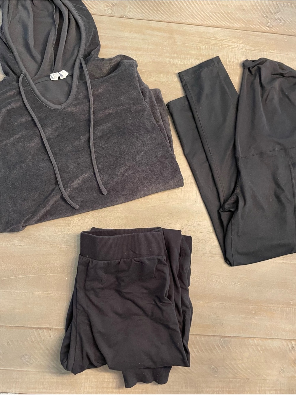 Zella maternity clothing bundle - hoodie leggings jogger sweatpants activewear